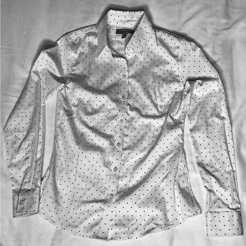 Banana Republic Women's White Polka Dot Button Down Shirt - Picture 2 of 5